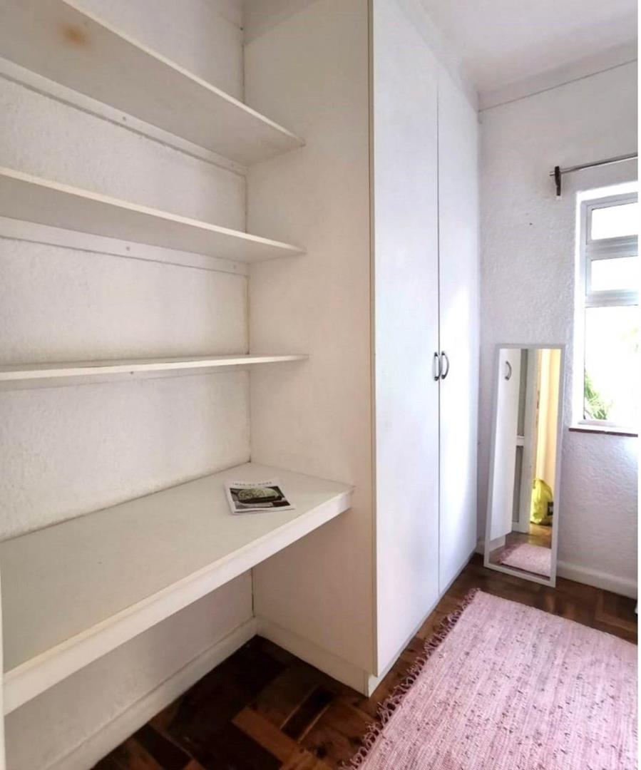 2 Bedroom Property for Sale in Sea Point Western Cape